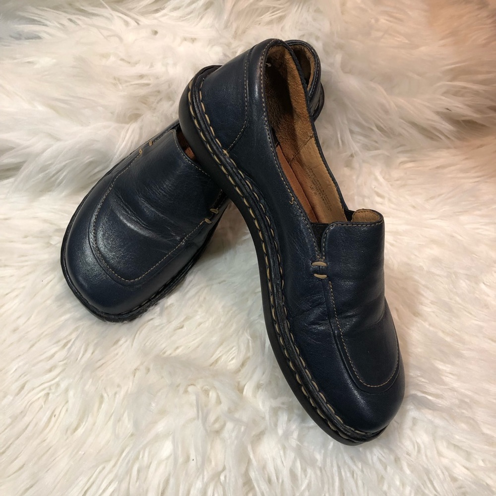 Born Navy Leather Loafers Slip On Shoes Size 8